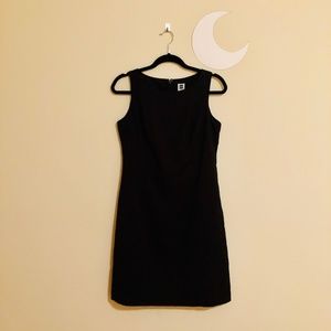 GAP Classic Little Black Dress